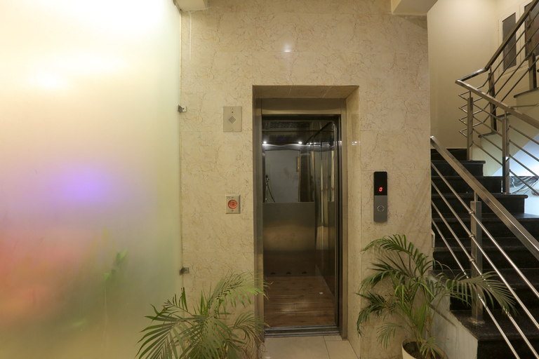 Public Area, Hotel Luxe Stay - Delhi Airport, Delhi