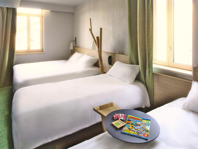 Bedroom 4, ibis Styles Moulins Centre, Allier