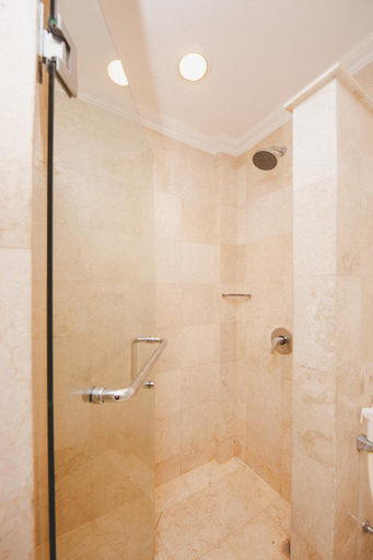 Bathroom 5