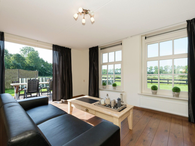 Others 5, Holiday Home near Lutjestrand Beach, Wieringen