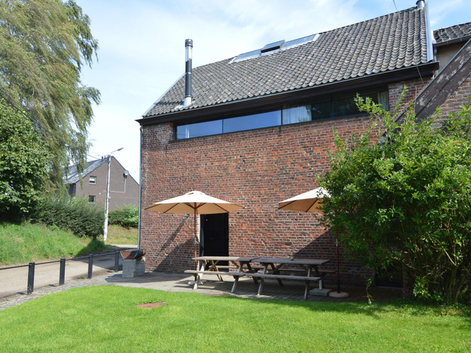 Others 4, Teuven Farmhouse for 24 Guests, Limburg
