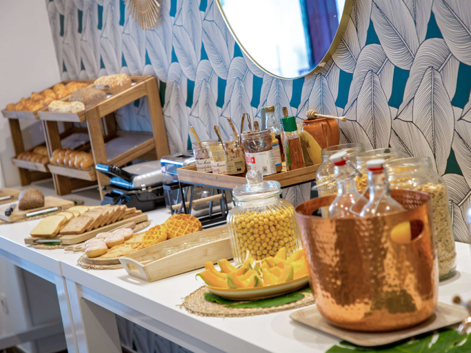 Food & Drinks 5, Novotel Suites Perpignan Centre, Pyrénées-Orientales