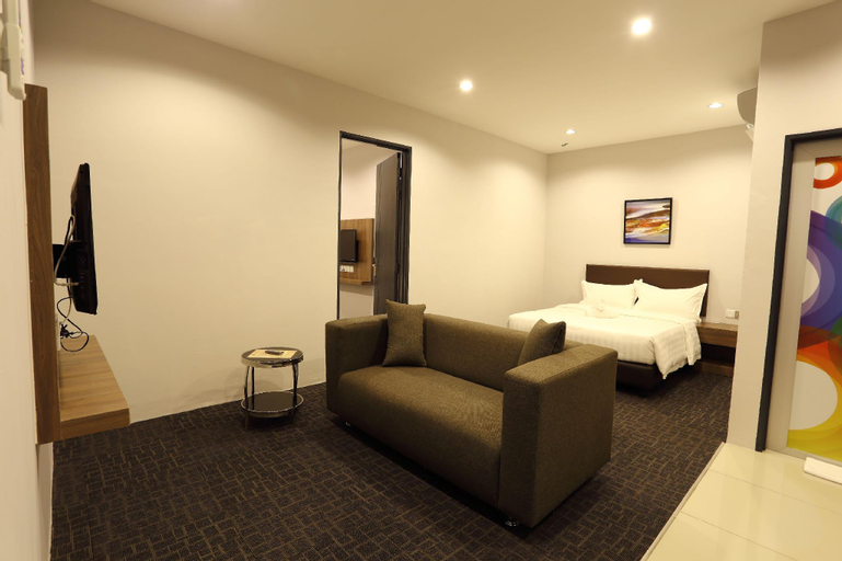 Bedroom 14