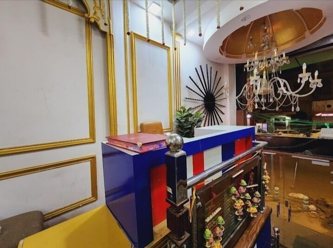 Hotel Royal Afghan, West