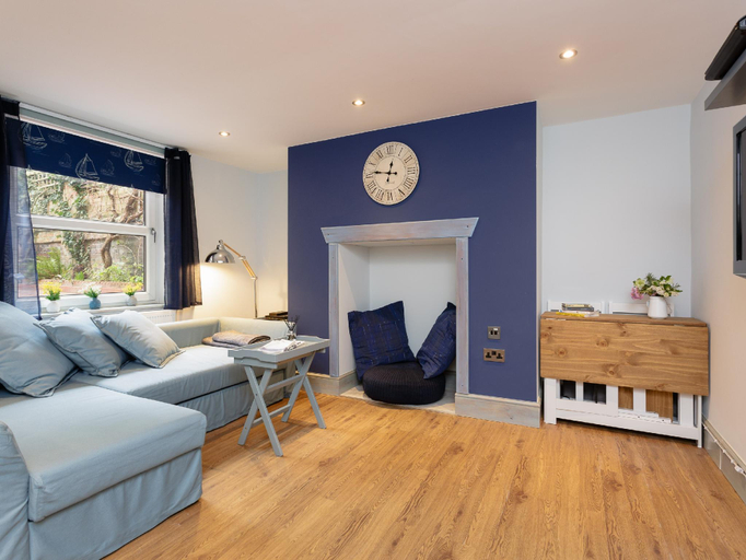 5, Albany Garden, Portsmouth