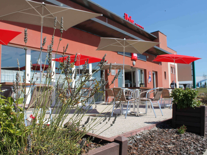 Exterior & Views 3, Ibis Albert, Pays De La Somme, Somme