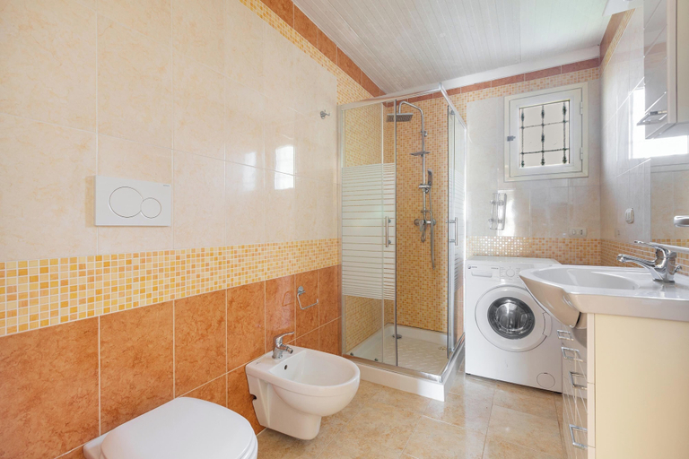 Bathroom, 3890 Villetta Soliento by Barbarhouse, Lecce