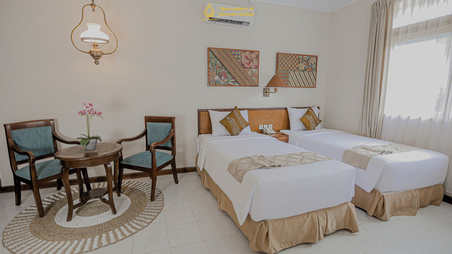 Bedroom 13