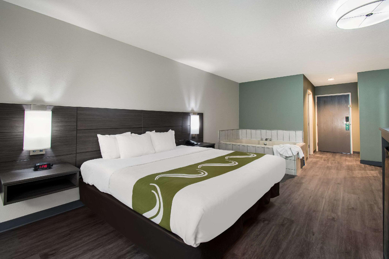 Bedroom 17