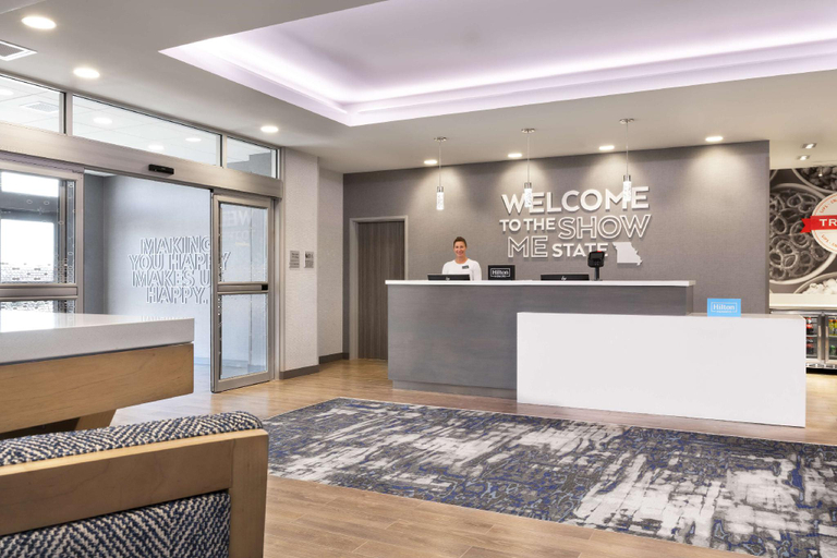 Public Area 2, Hampton Inn & Suites St. Charles Old Town Area, Saint Charles