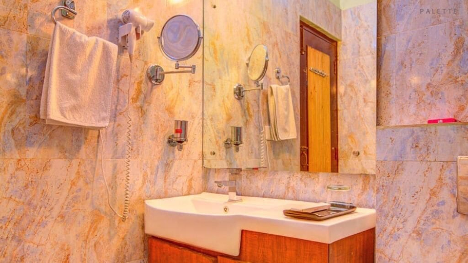 Bathroom 4, Pyramid Home Divine, Dehradun