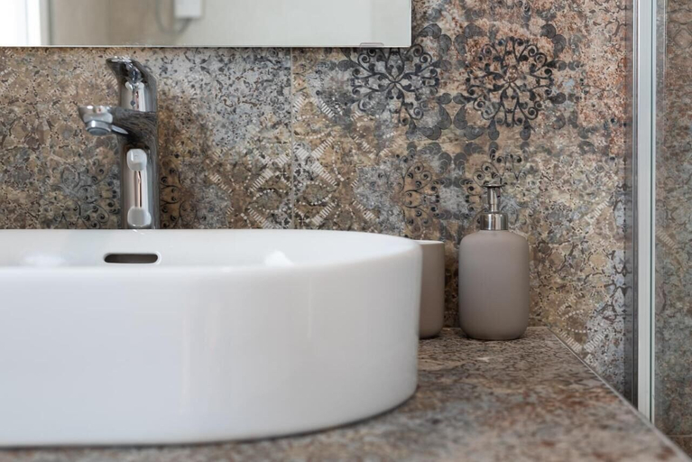Bathroom 3, Casa Limoncino Koper, Koper