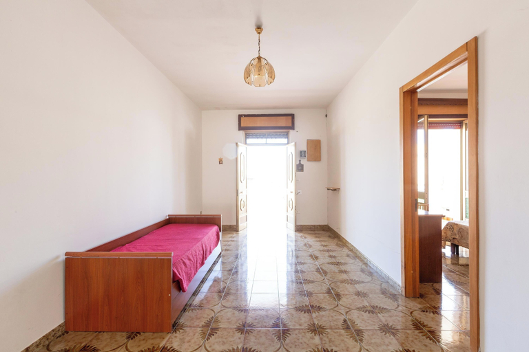 Others 5, 4100 Sisters' House by Barbarhouse, Lecce