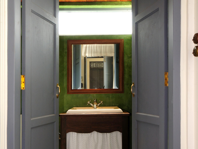 Bathroom 5