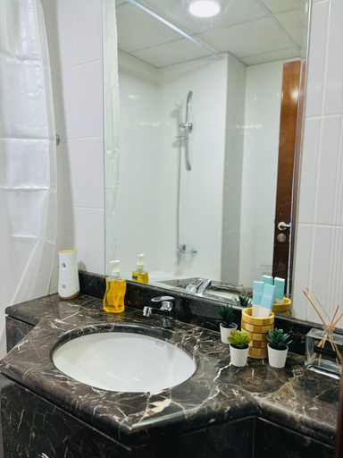Bathroom 4, Stunning Studio Dubai with Rooftop Pool, Dubai