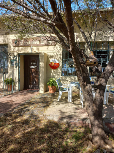 Others 3, Brentwood Lodge, Fezile Dabi