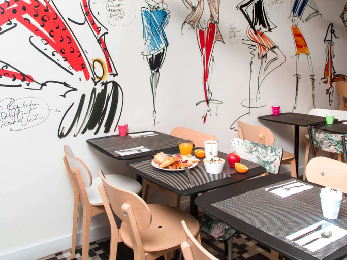 Food & Drinks 5, Ibis Styles Paris Gare Saint Lazare, Paris