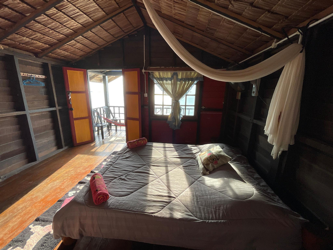 Bedroom 27
