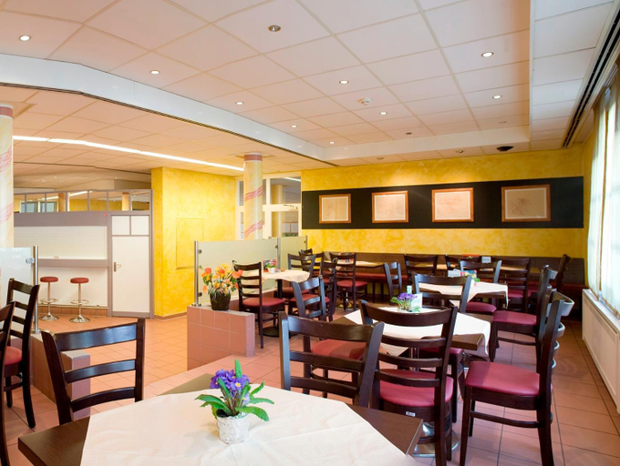 Food & Drinks 2, Kolpinghaus Innsbruck, Innsbruck