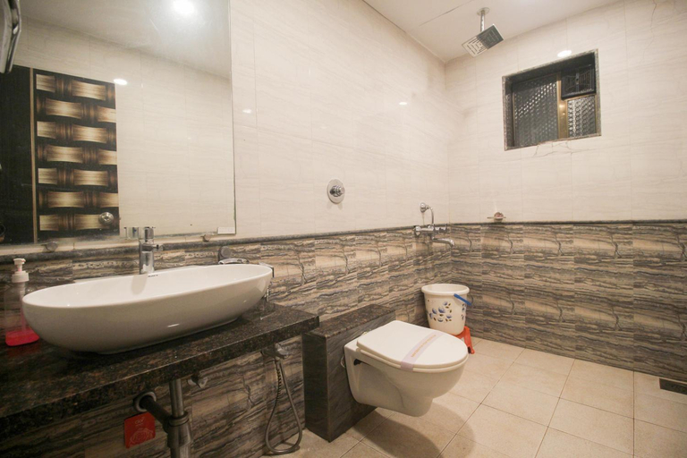 Bathroom 3, Shardul Heritage The Resort, Satara