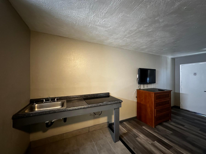 Others 2, Sunpark Inn & Suites, San Bernardino