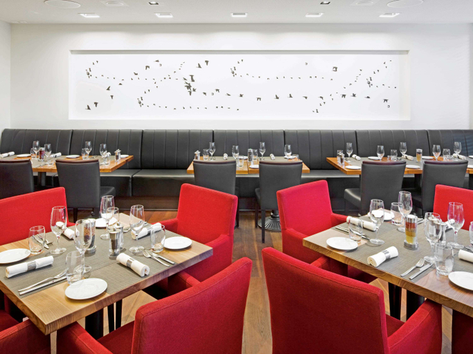 Food & Drinks 4, Mövenpick Zurich Airport, Bülach