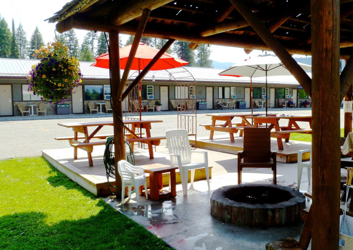 Food & Drinks, Lakeview Motel, Kootenay Boundary