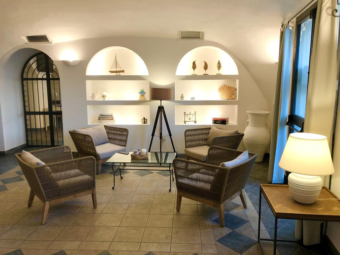 Public Area, Hotel Gajeta, Latina
