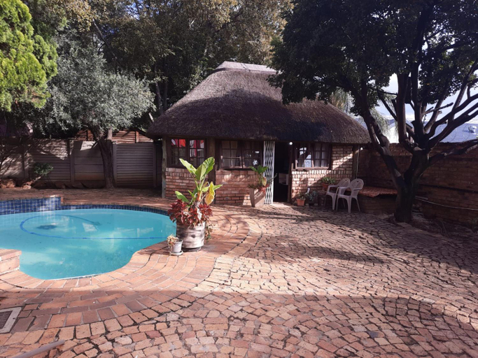 Others 4, Ubuntu Guesthouse, City of Tshwane