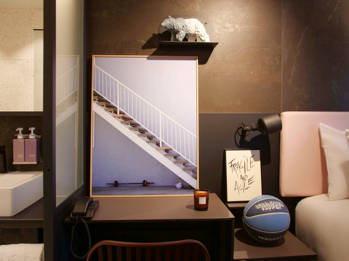 Bedroom 3, TRIBE Paris Batignolles, Paris