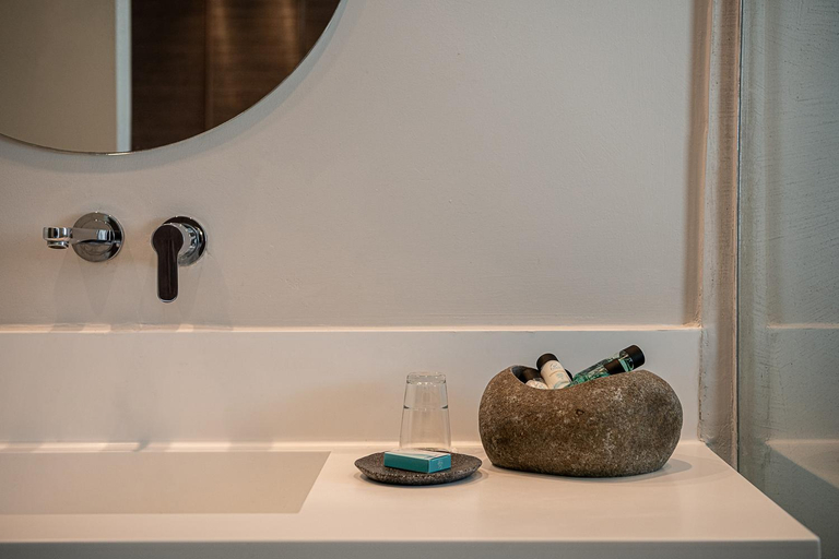 Bathroom 5, Kakkos Beach Hotel - Adults Only, Crete