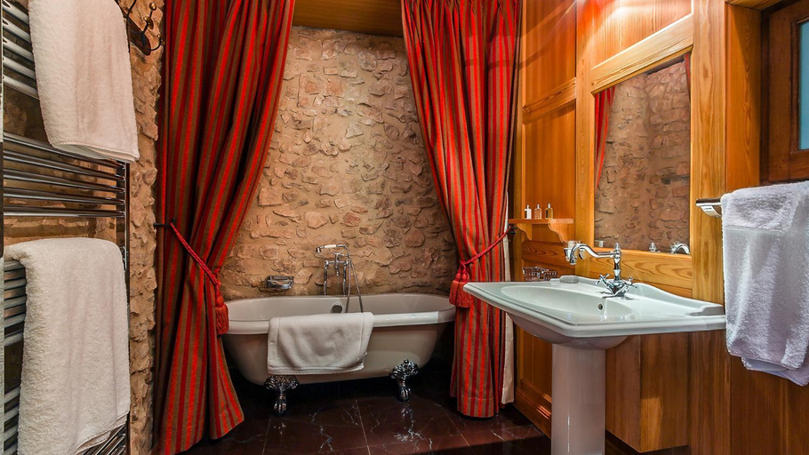 Bathroom 3, La Tour d'Enguernes, Var
