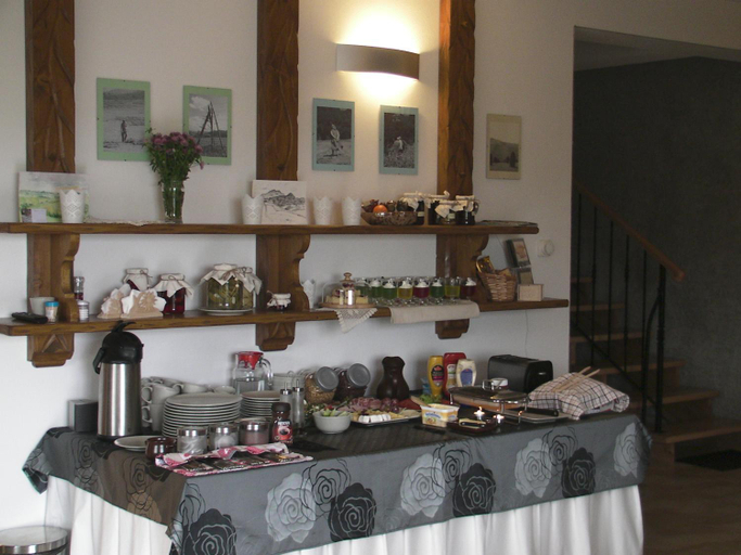 Food & Drinks 3, Willa Grywald, Nowy Targ