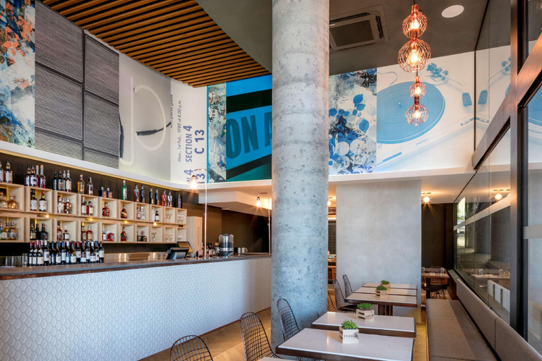 Restaurant 1