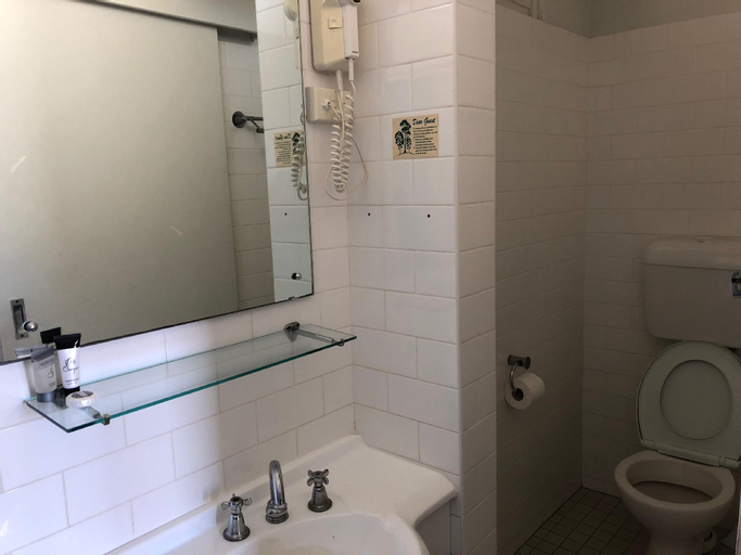 Bathroom 8