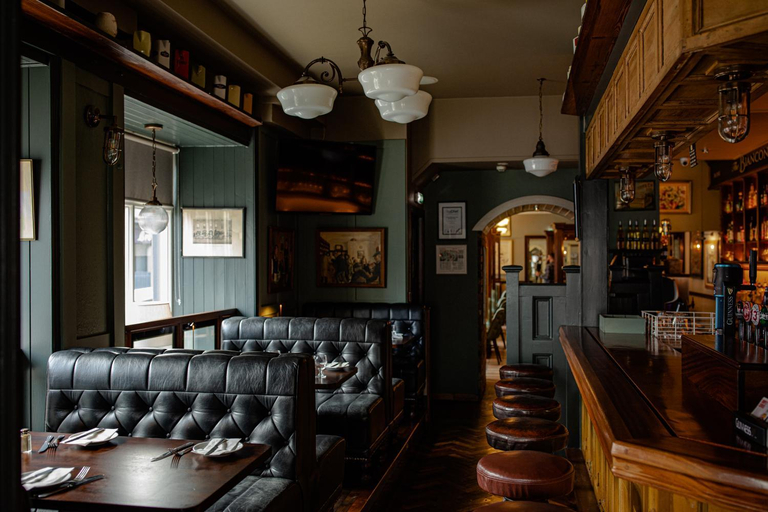 Food & Drinks 5, The Bianconi Inn