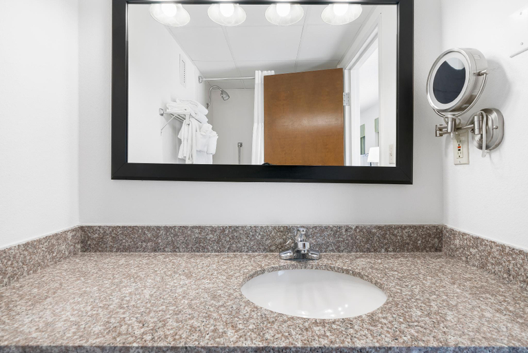 Bathroom 2