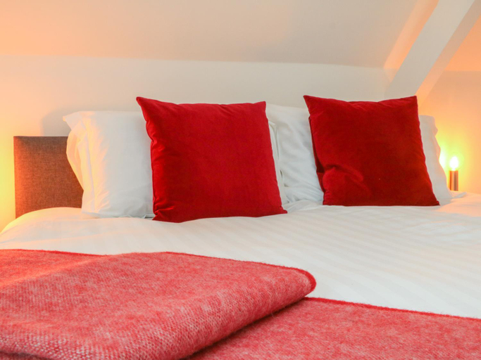 Bedroom 2, The Old Coach House, Devon