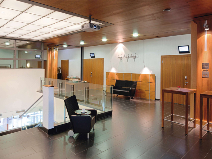 Others 5, Mövenpick Zurich Airport, Bülach