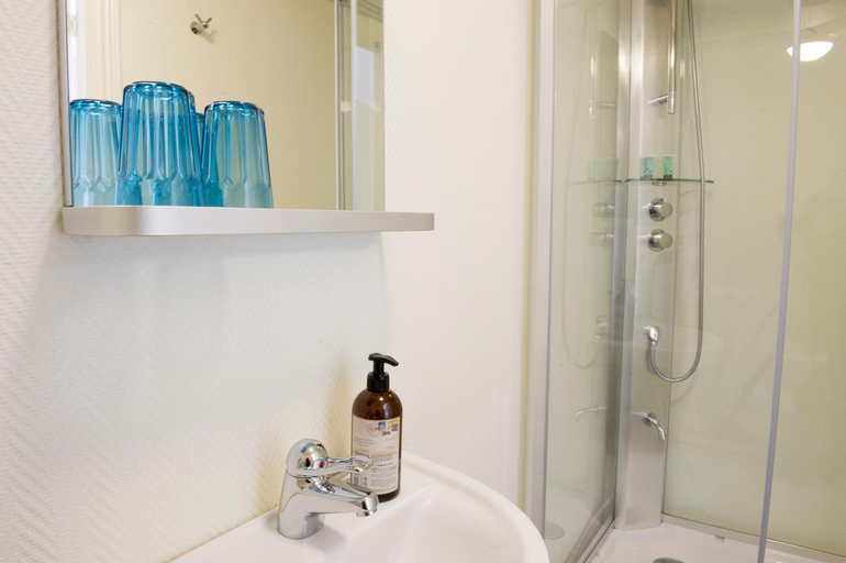Bathroom 3, Lilla Hotellet i Nora, Nora
