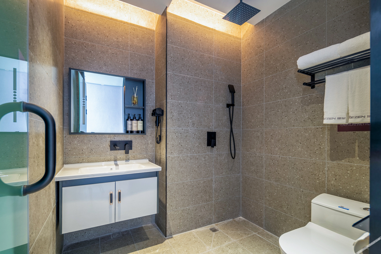 Bathroom 3, Rezen Select Hotel Yangquan Guangyang Road, Yangquan