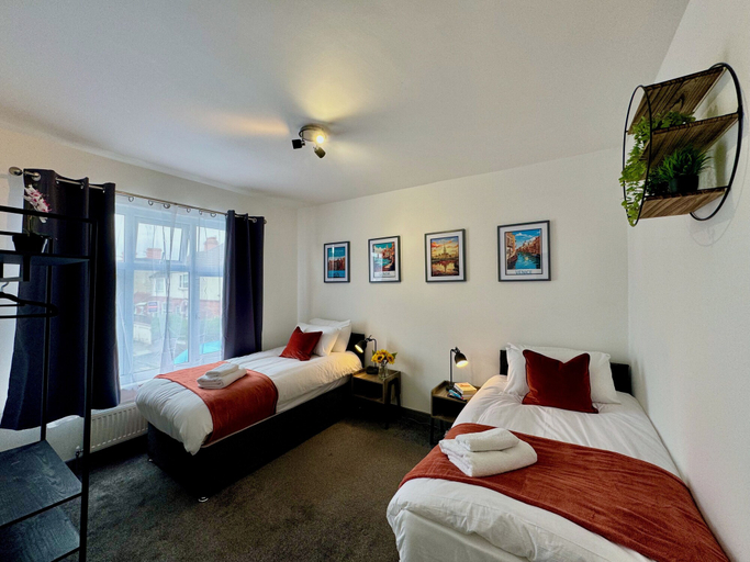 Bedroom 3, Lenhurst House, Lincolnshire