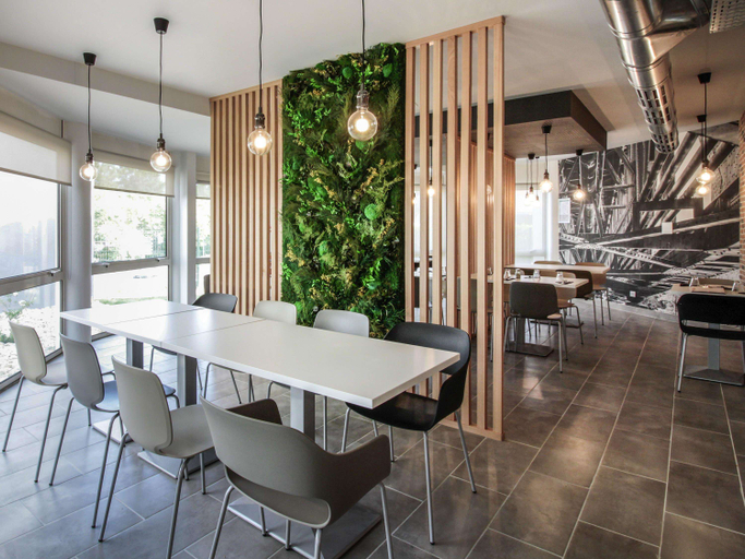 Food & Drinks 5, ibis Cahors, Lot