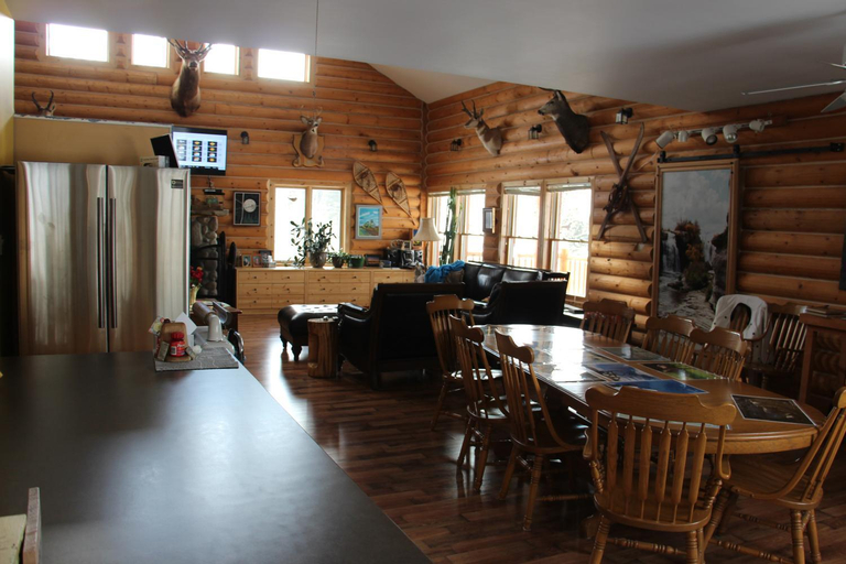 Food & Drinks 3, York Creek Bed & Breakfast, Division No. 15