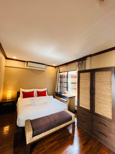 Bedroom 18