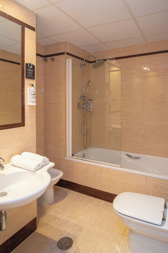 Bathroom 4, VTZ Hotel El Príncipe, Zaragoza