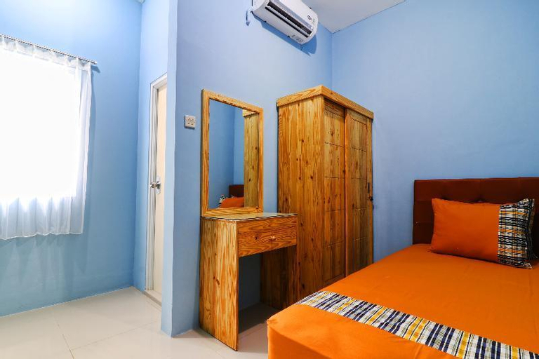 Bedroom 18