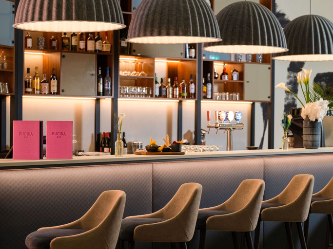 Food & Drinks 3, Mercure Geneva Airport, Genève