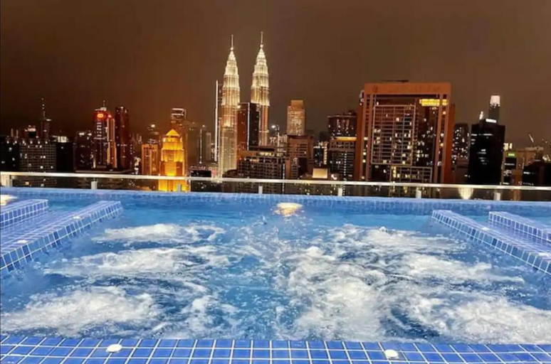 Sport & Beauty 5, One Bedroom 50mShoppingMall/Subway/RoofTop Pool RL, Kuala Lumpur