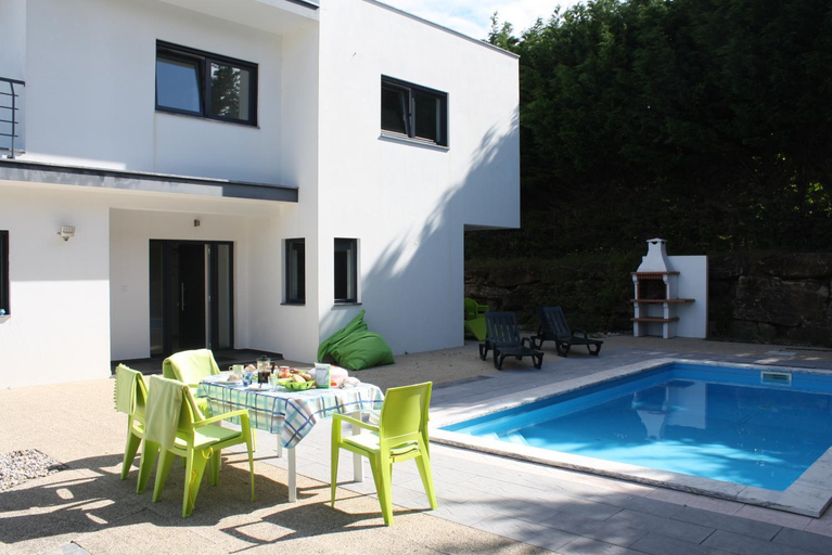 Others 5, Casa Verde, Lourinhã